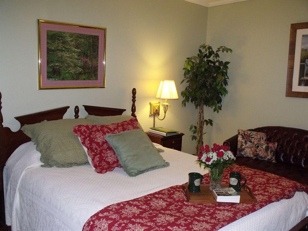 Hemlock Inn Blowing Rock Exterior foto