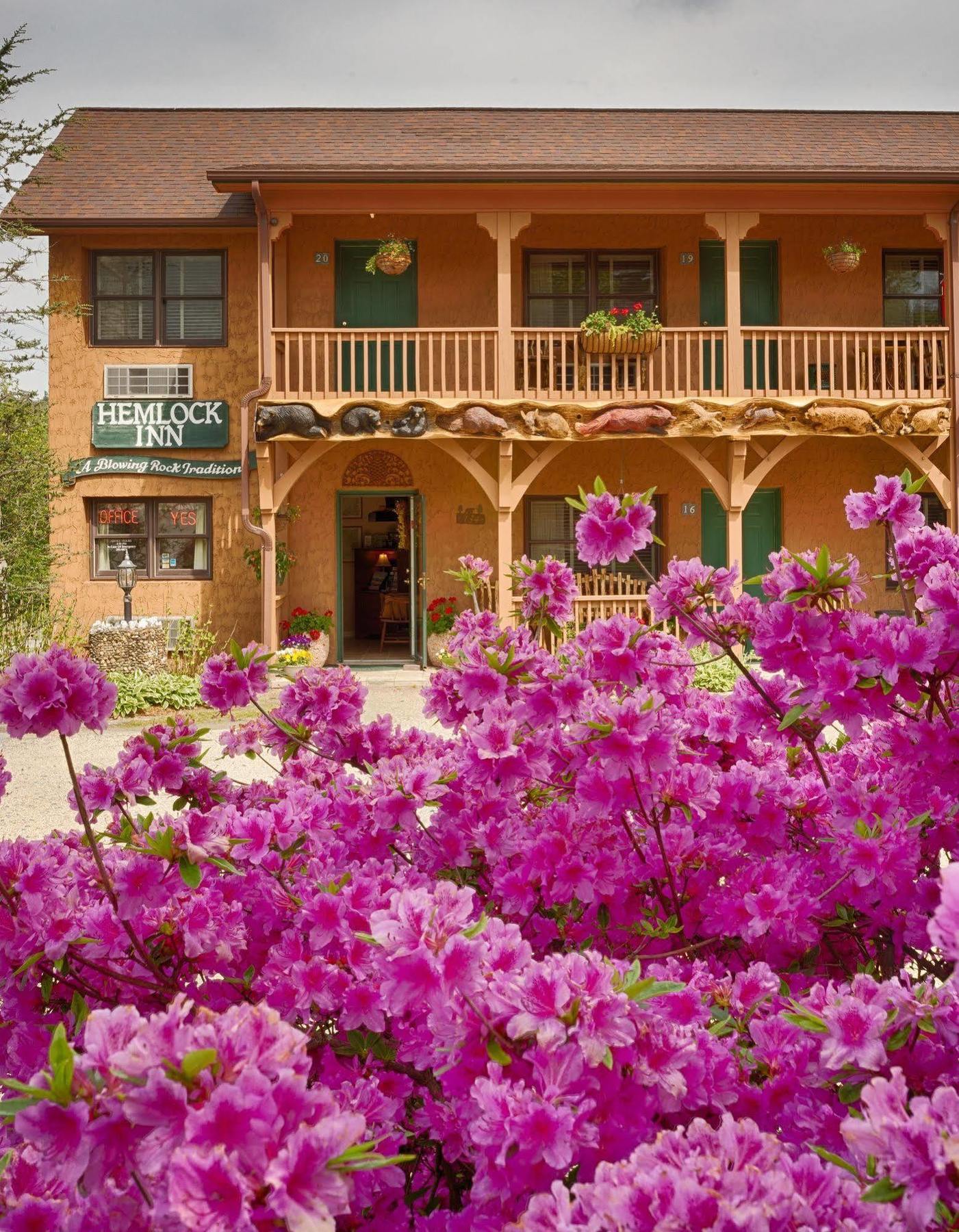 Hemlock Inn Blowing Rock Exterior foto