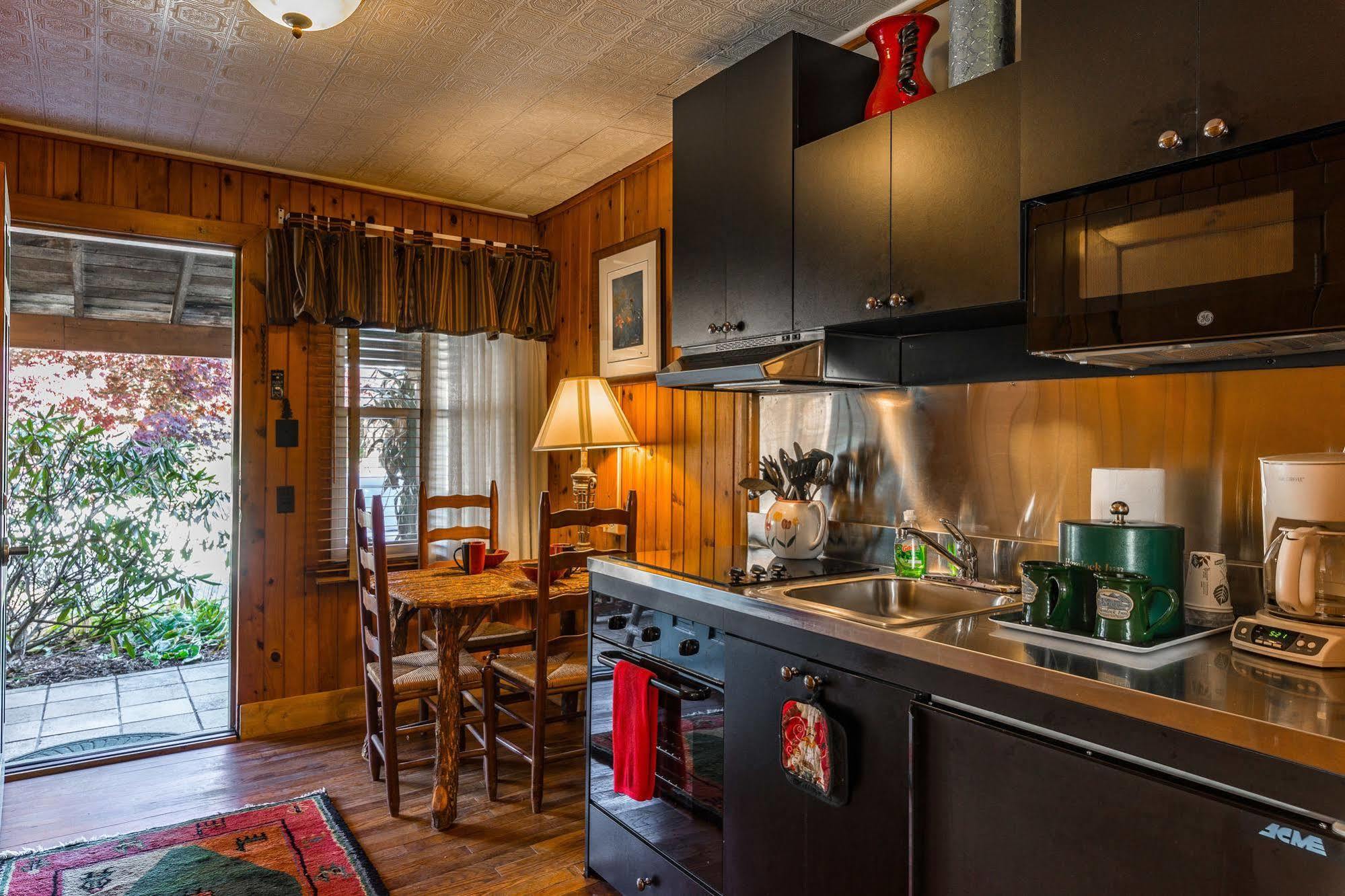 Hemlock Inn Blowing Rock Exterior foto